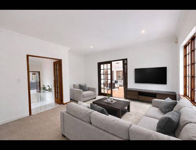 4 BEDROOM HOUSE FOR SALE IN BRYANSTON